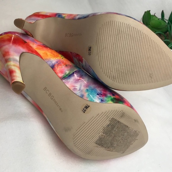 SOLD BCBGeneration Watercolor Parade Stilettos - Picture 5 of 8